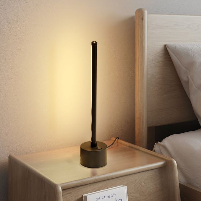 Semplice lampada da comodino a LED tubolare a LED lampada da comodino acrilico con interruttore on-off