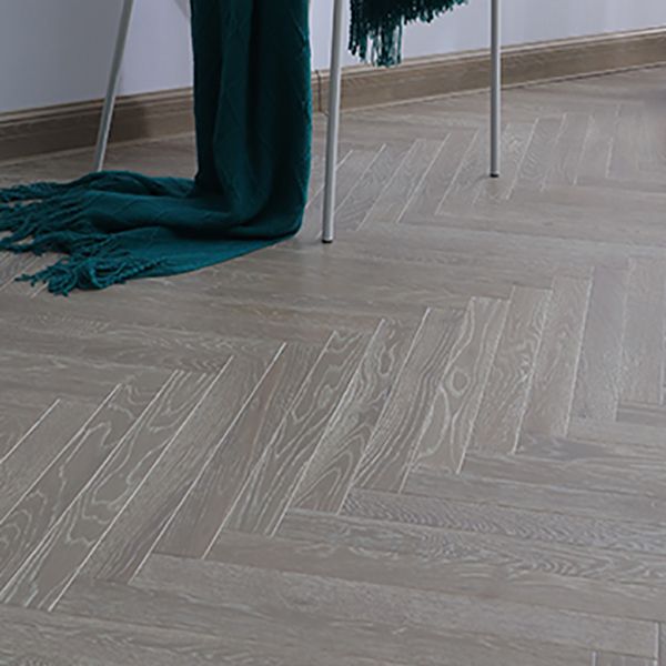 Modern Flooring Tiles Wire Brushed Solid Wood Parquet Floor Planks