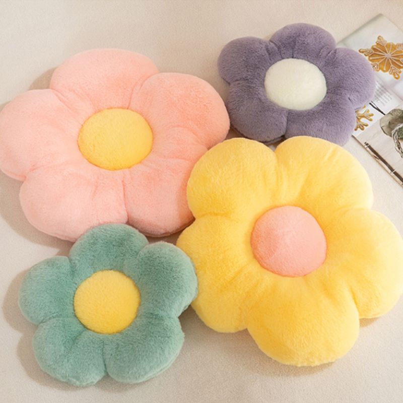 Contemporary Pouf Ottoman Velvet Upholstered Tear Resistant Flower Shape Ottoman