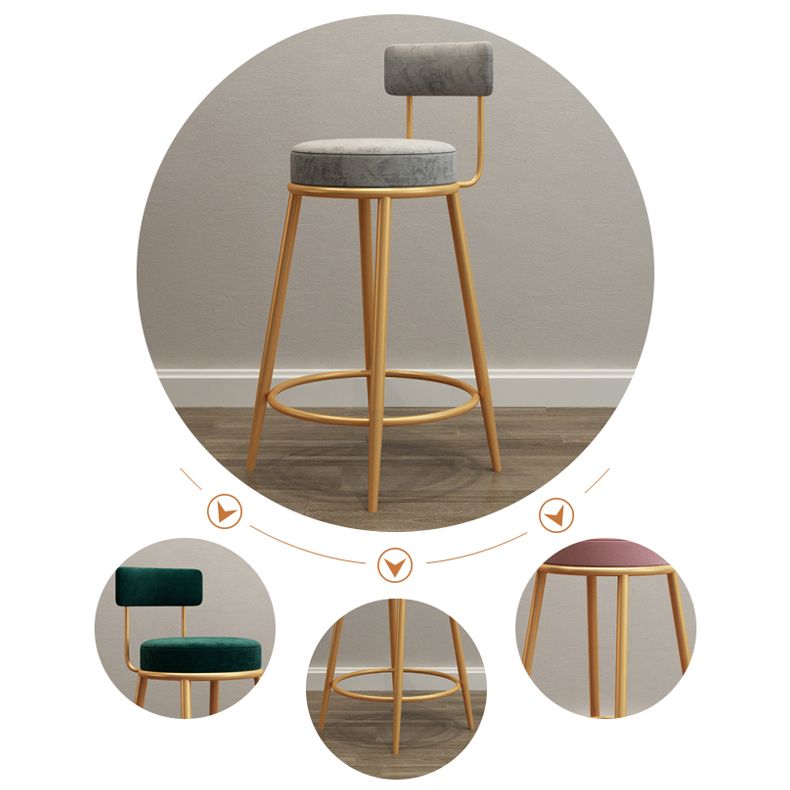 Tabouret de barre de pied rond glamour Velvet Low Back Back Intérieur Counter avec des jambes dorées