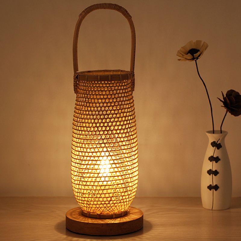 Beige Basket Desk Lamp Japanese 1 Head Bamboo Task Lighting with Circle Wood Base