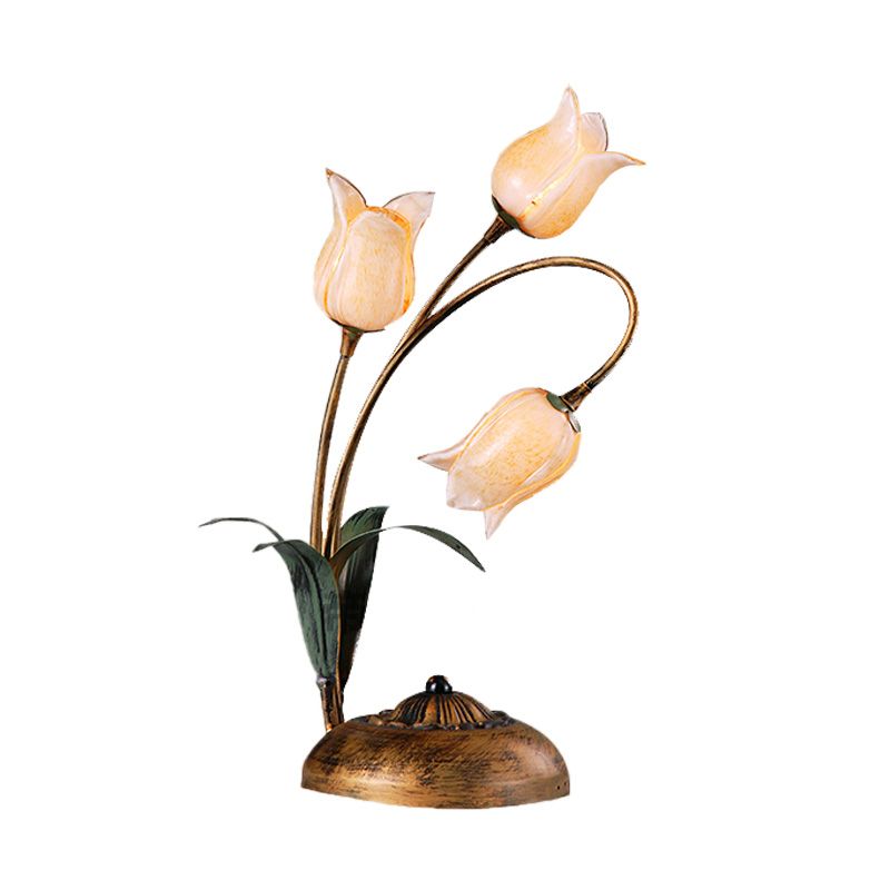 Messing 2/3/7 Köpfe Nachttisch Beleuchtung American Garden Metal Tulp LED Night Tischlicht für Wohnzimmer