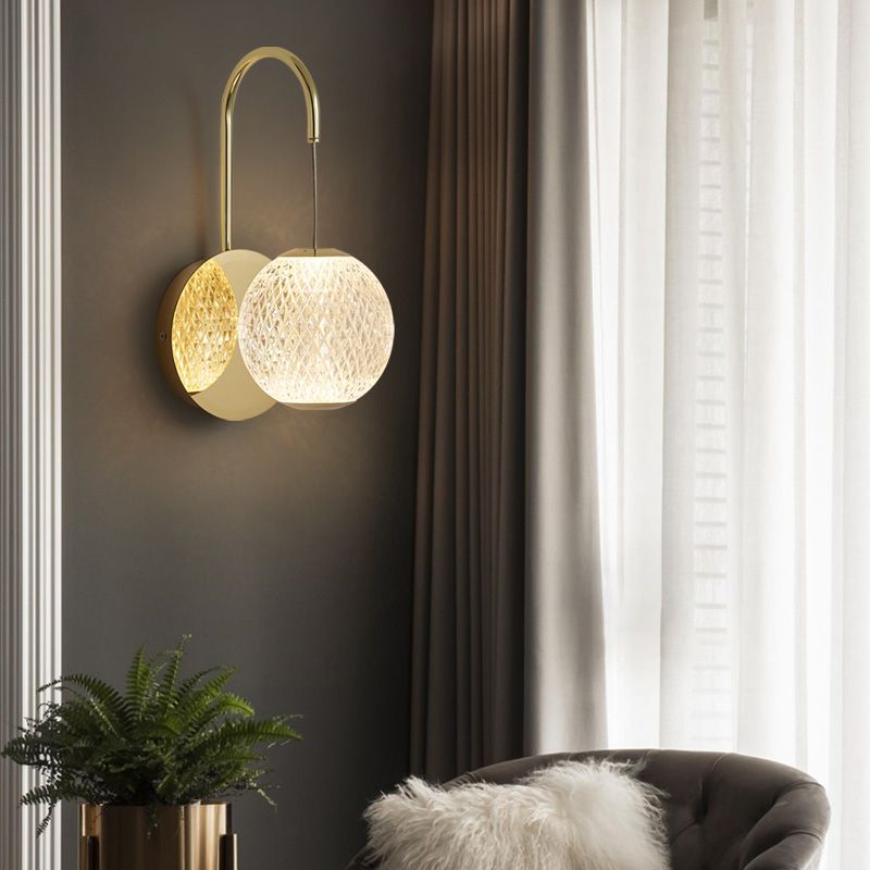 Ball Shade Metal Wall Sconce Modern Style Single Light Wall Mount Lighting in Gold