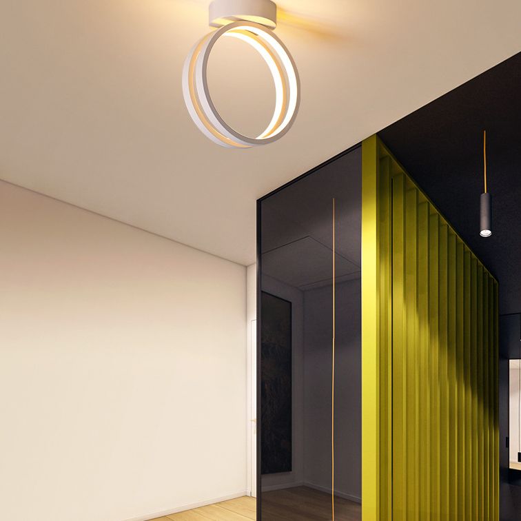 Lámpara empotrada moderna de aluminio con 1 cabeza montada en el techo del pasillo con anillo de halo