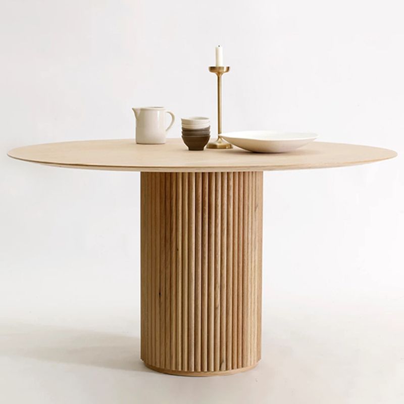 Eigentijdse ronde eettafel As vaste houten tafel met voetstukbasis voor eetkamer