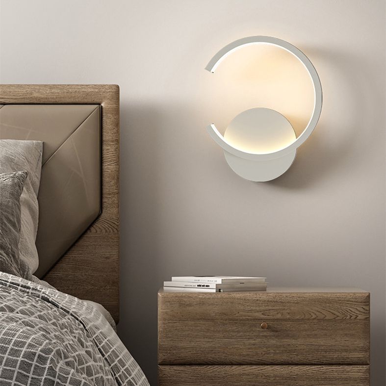 Apparecchiatura per illuminazione da parete nordica per parete da letto a led con tonalità acrilica a forma di C