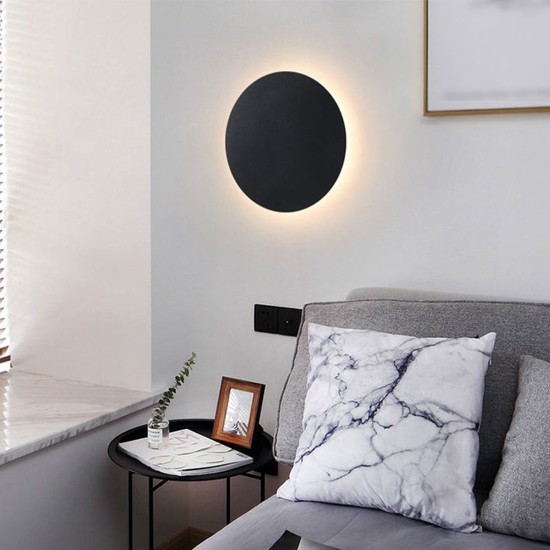 Metal Round Shape Wall Lighting Modern Style 1 Light Wall Mounted Light Fixture