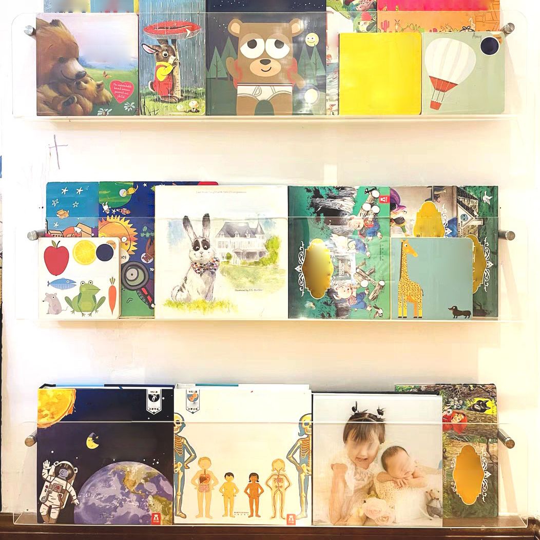 Contemporary Floating Clear Bookshelf Acrylic Closed Back Shelf for Home Office(Set of 2)