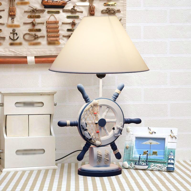 LifeBuoy / Rudder Wooden Table Light Kids Light Blue Blue Nightstand Lampe avec une teinte en tissu conique