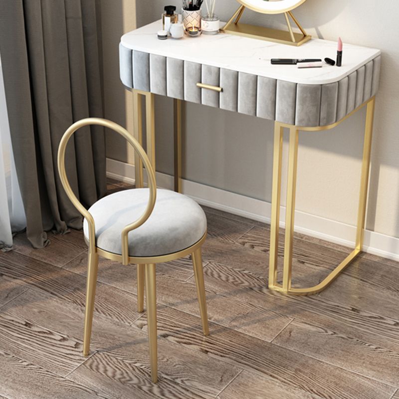 Silla de comedor de metal Glam, silla lateral de comedor con respaldo abierto sin brazos para uso doméstico