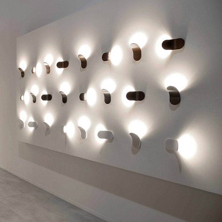 Metal LED Wall Lamp in Modern Creative Style Geometric Wall Light for Bedroom