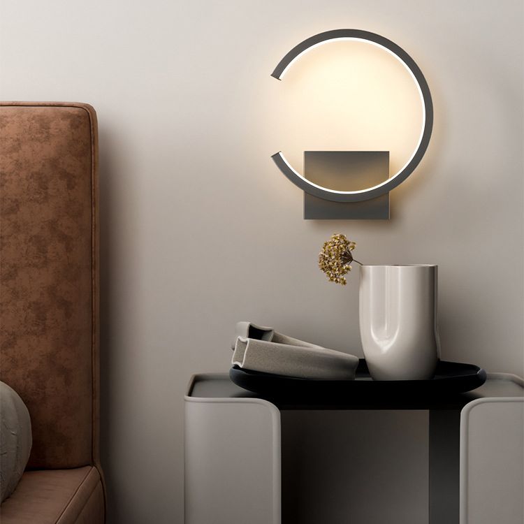 Apparecchiatura per illuminazione da parete nordica per parete da letto a led con tonalità acrilica a forma di C