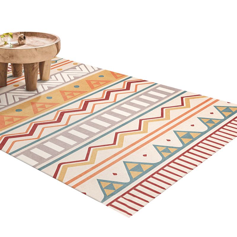 Orange Modern Carpet Graphic Polyester Carpet Tear Resistant Carpet for Drawing Room