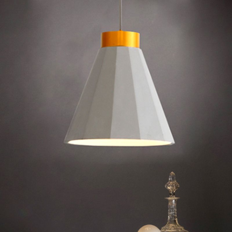 Iluminación colgante de tono de sombra en forma de cono de 8.5 "/9.5" Cemento industrial de cemento industrial 1 Luz de techo colgante de gris claro