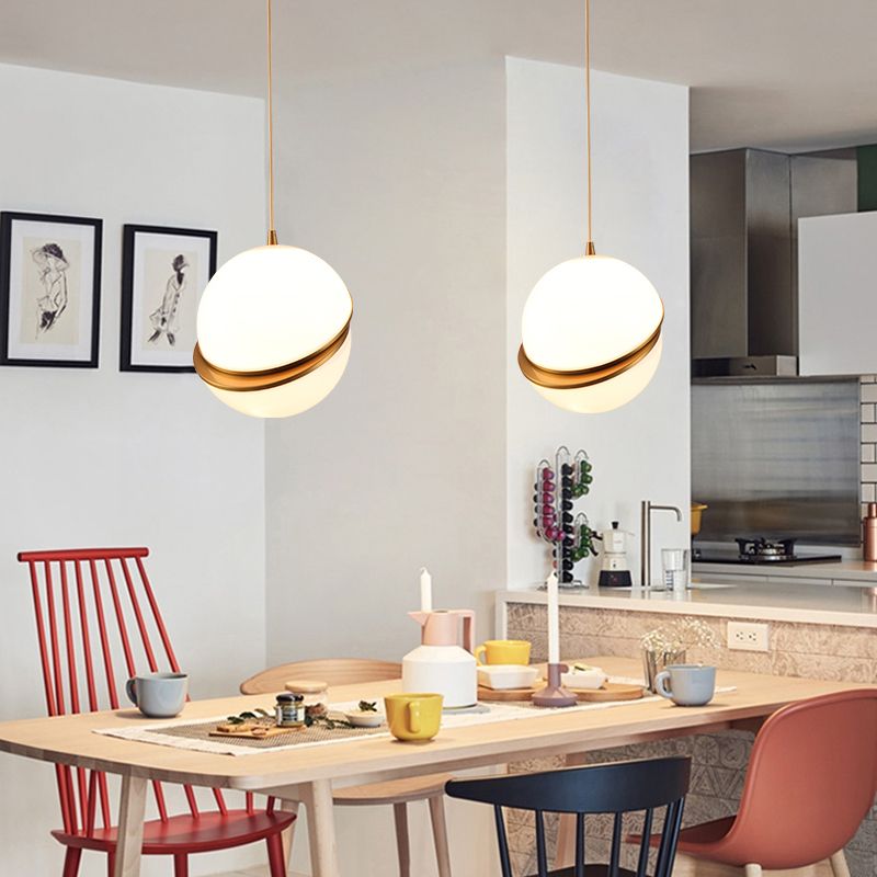 Prendants moderne Light Acrylique Shade suspendu Assaleur pour salle à manger