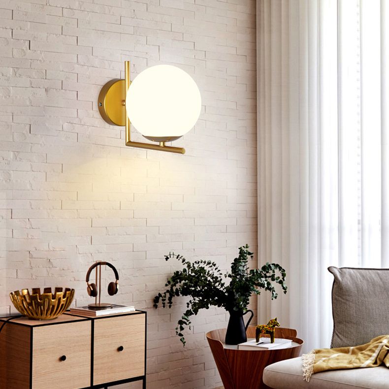 1 licht wit glazen wand gemonteerd verlichtingsbeveiliging moderne orb wandlichtwagentjes voor slaapkamer