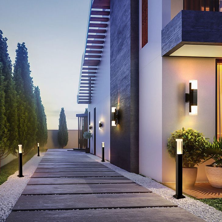 Zeitgenössische Aluminiumwand -Wandleuchte im Freien mit schwarzem LED -Wand montiertes Licht