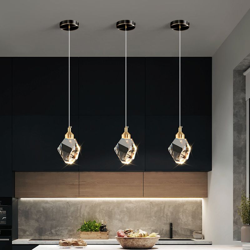 Lampe suspendue géométrique en cuivre dans un pendentif en cristal de style artistique moderne pour chambre à coucher