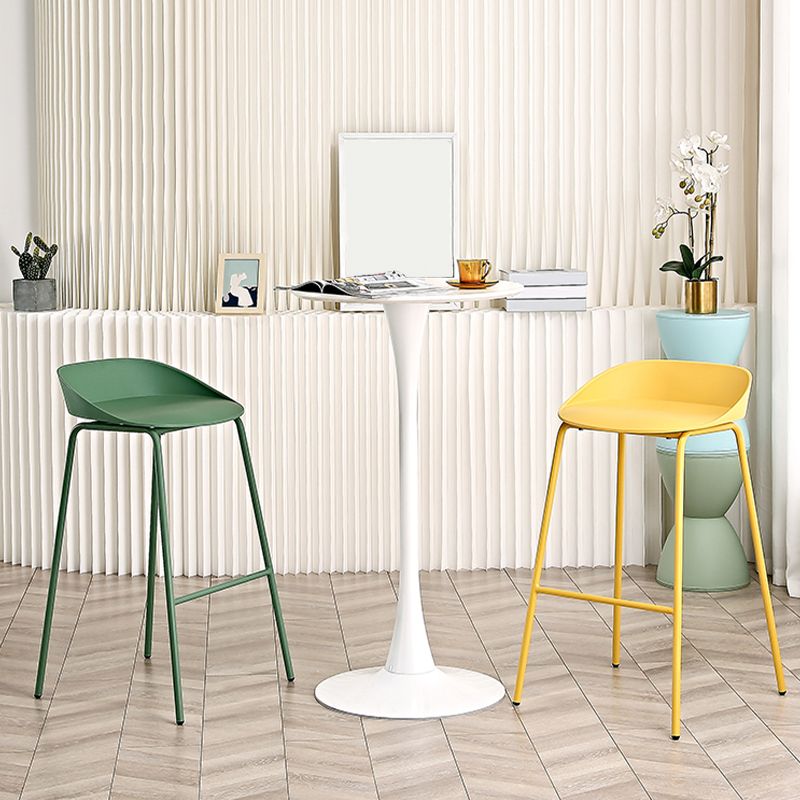 Indoor Plastic and Metal Bar Stool Modern Low Back Armless Bar Stool