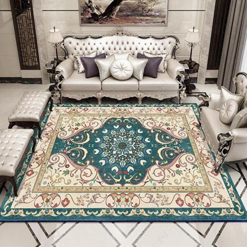 Dark Brown Traditional Rug Polyester Graphic Rug Non-Slip Backing Rug for Living Room
