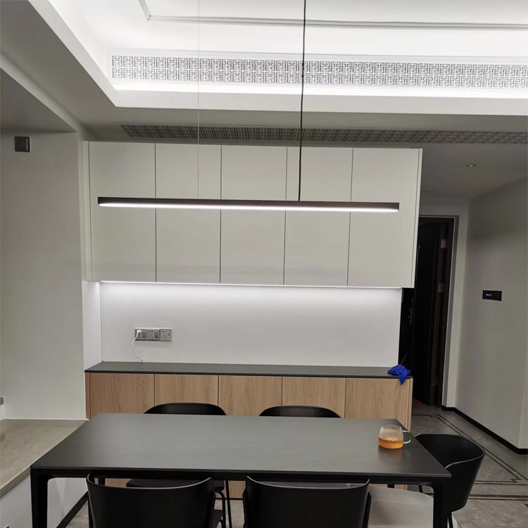 Eenvoudige moderne stijl led hangend eiland hanglamp voor eetkamer kantoorbar studie