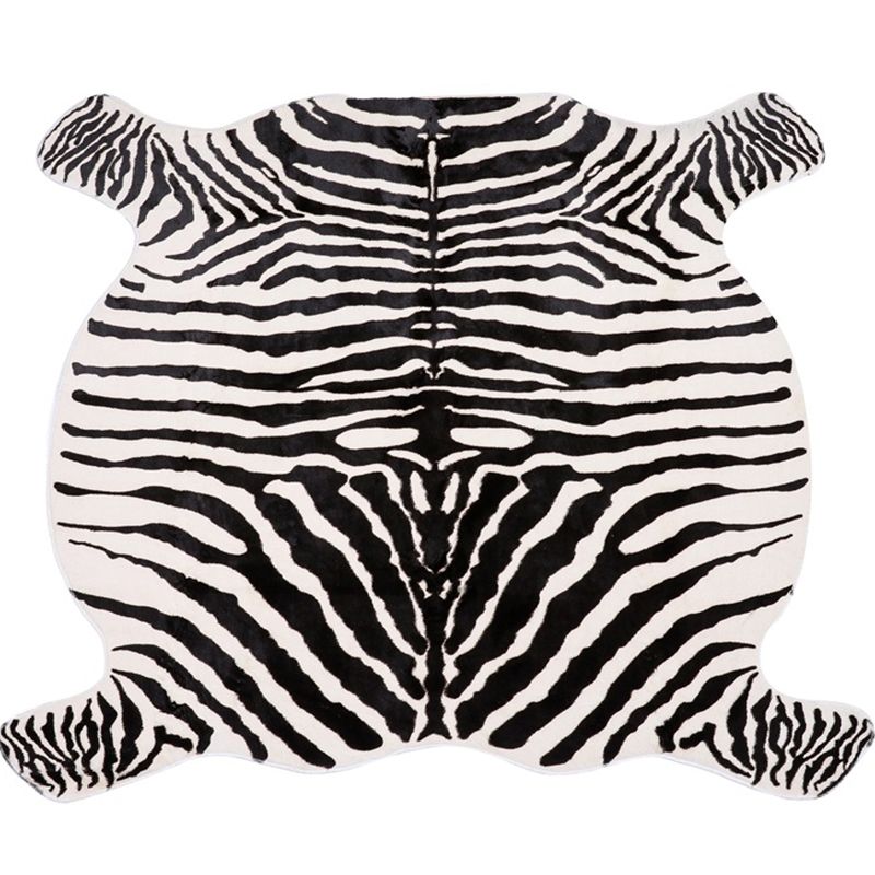 Unregelmäßige Form Zebra bedruckter Teppich schwarzer modernistischer Teppich Polyester Waschbarer Anti-Rutsch-Backing-Haustierfreundlicher Teppich für Zimmer