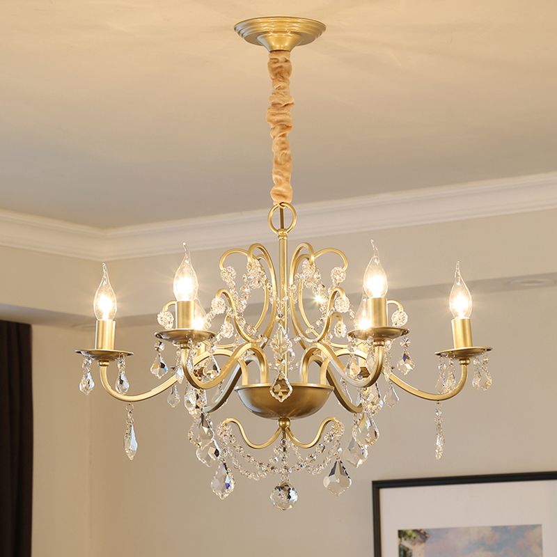 Luz de la vela de acabado dorado Luz de comedor de cristal tradicional accesorio de iluminación suspendida