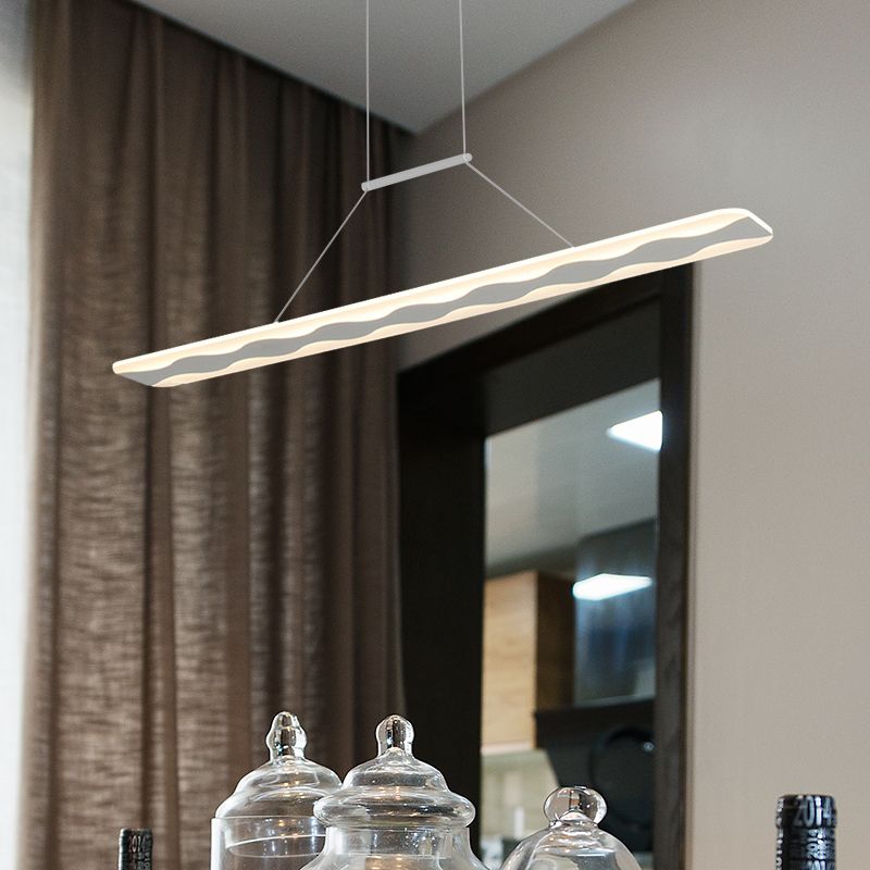 Luz de la sala de estar lineal LED acrílico LED moderno colgante en luz cálida/blanca, 39 "/47" de ancho