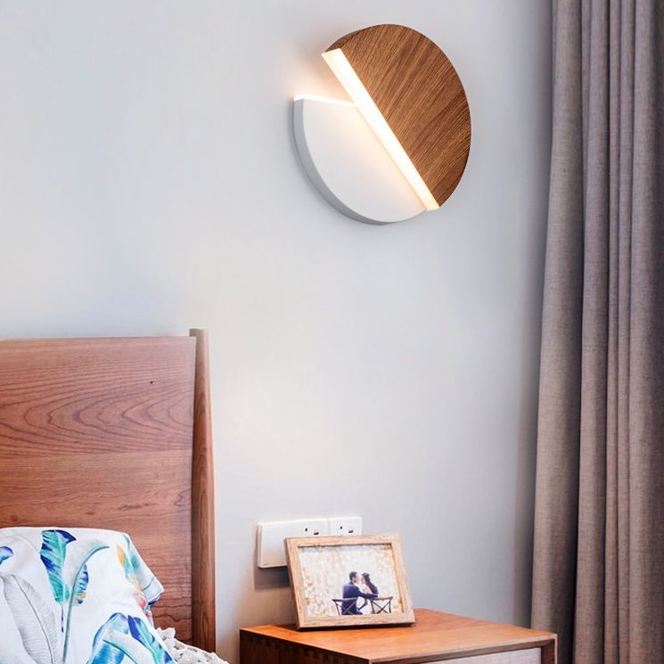 Nordic Rotatable Wall Lamp LED Acrylic Indoor Wall Light Fixtures in Round Disc Shape
