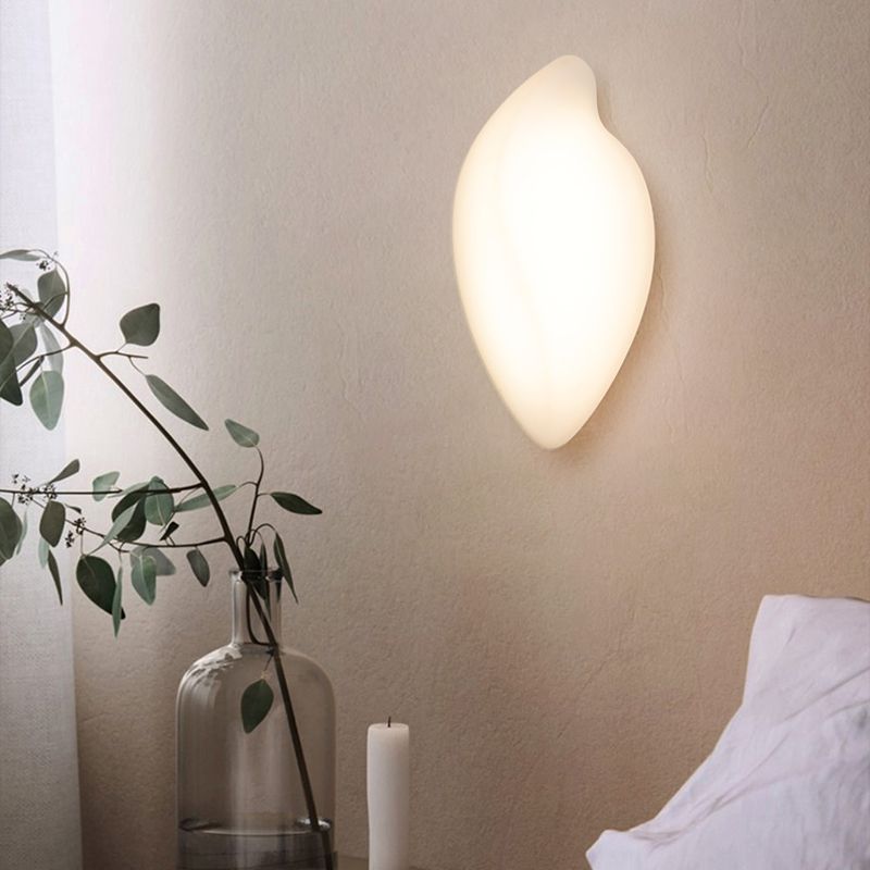 Children Style Wall Lamp 1-Light LED Wall Mount Lamp with Plastic Shade for Kid's Room