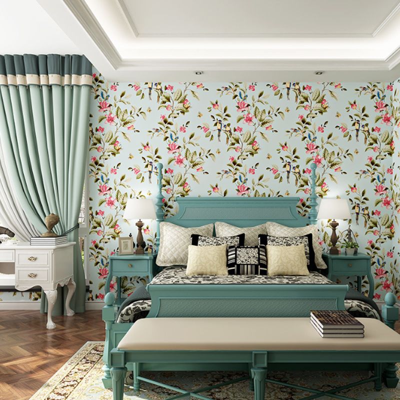 Garden Blossoms and Leaves Wallpaper Stain-Resistant Non-Pasted , 20.5"W x 33'L