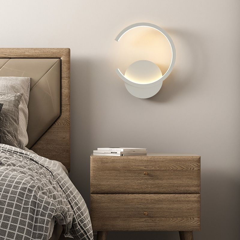 Apparecchiatura per illuminazione da parete nordica per parete da letto a led con tonalità acrilica a forma di C