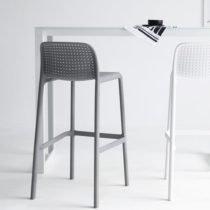 Modern Plastic Footrest Bar Stool Low Back Coffee Shop Counter & Bar Stool