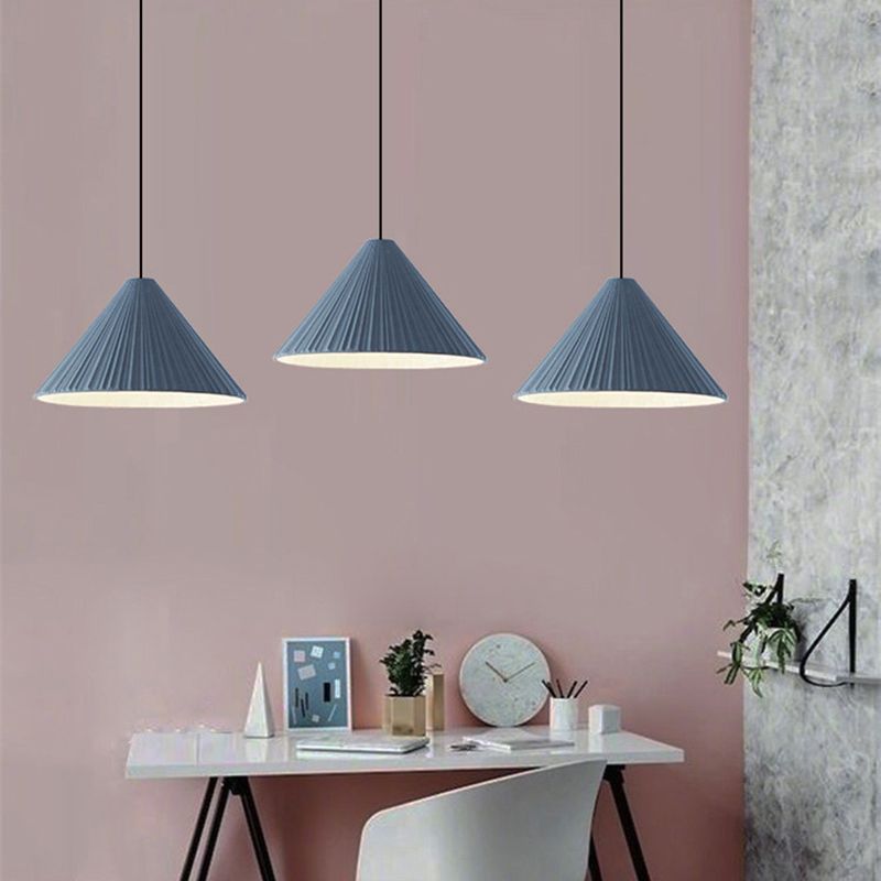 Macaron artistique moderne pendant lampe à la lampe effilée pour les espaces intérieurs