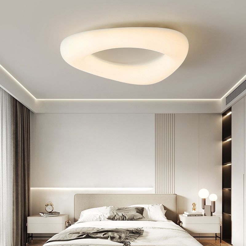Modernism Flush Mount Triangle LED Ceiling Light Fixture for Bedroom