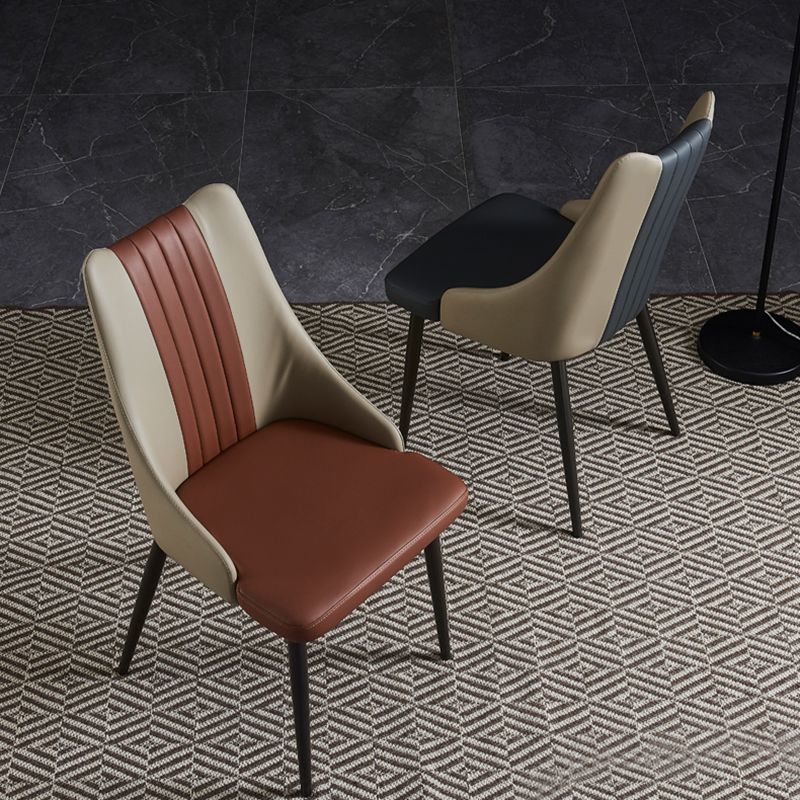 Silla de comedor de metal industrial Sillas de comedor de cuero PU para uso en restaurantes