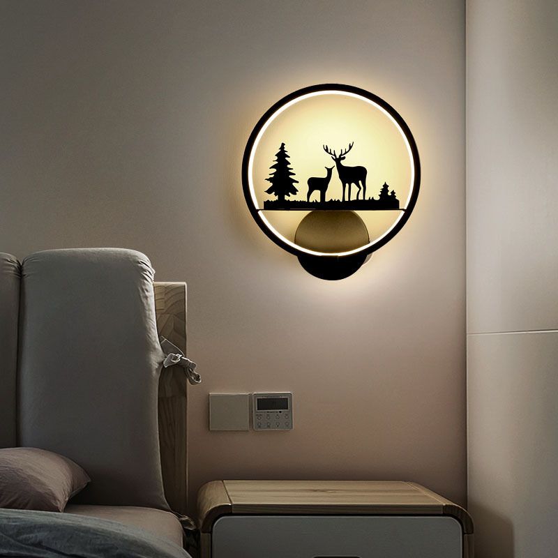 Modern Metallic Wall Light Simple LED Wall Light Sconce for Bedroom