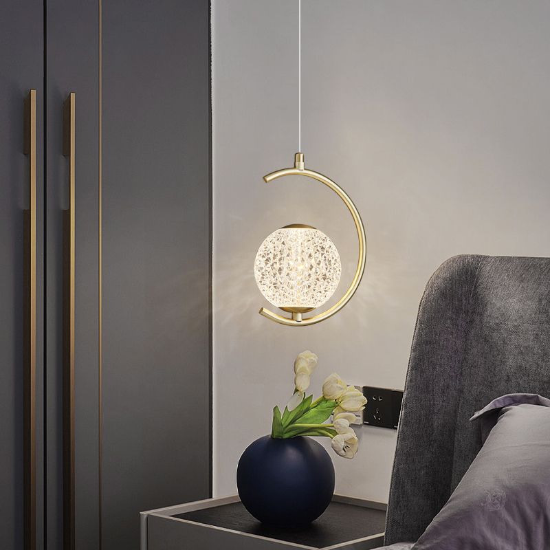 Pendre en forme de laiton Round Light Minimaliste LED Metal Suspension Light