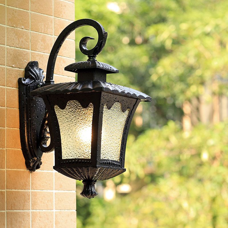 1 Head Wall Light Fixture Vintage Lantern Shaped Seedy Glass Wall Mounted Lamp in Black for Yard