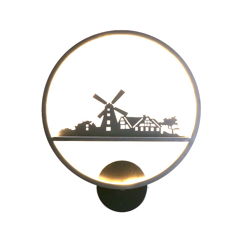 Unique Shape Metal Wall Light Modern Style Single Light Wall Mount Lighting