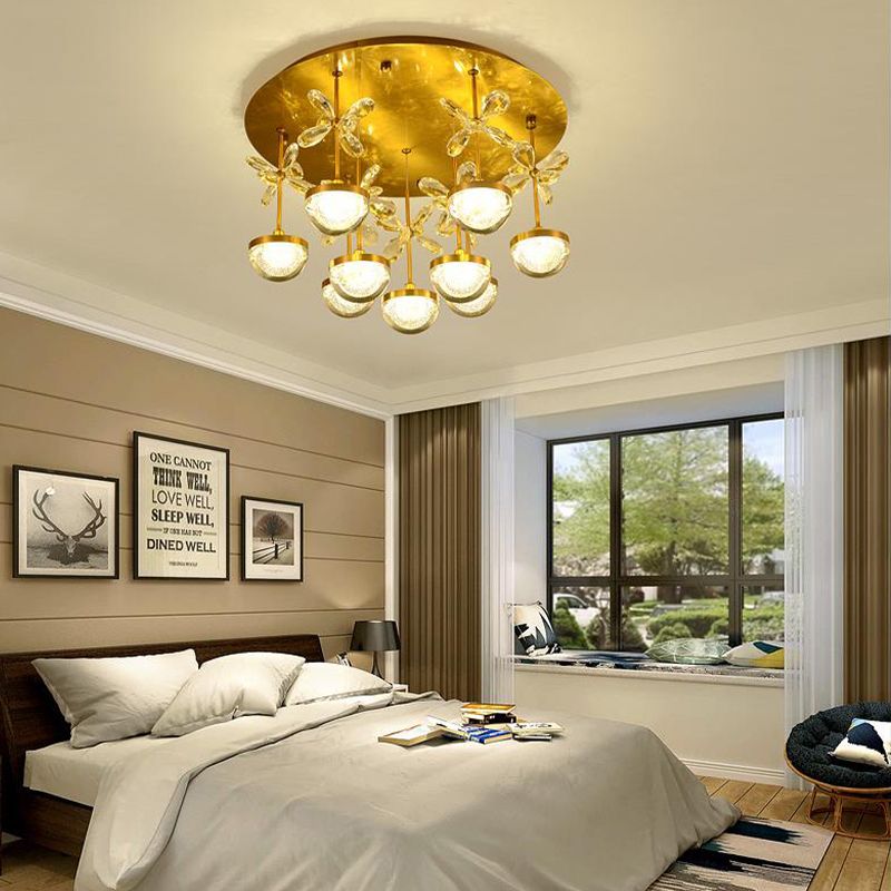 Hémisphère semi-rinçage cristal contemporain 9/12 têtes en laiton près du plafond, 18 "/23,5" de large