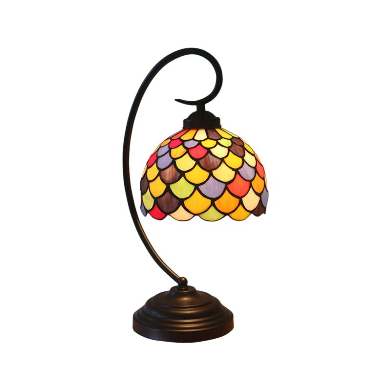 Bronze koepelvormige nachttafel Licht Tiffany 1 licht glas in lood nachtkastje Lamp met visschaalpatroon