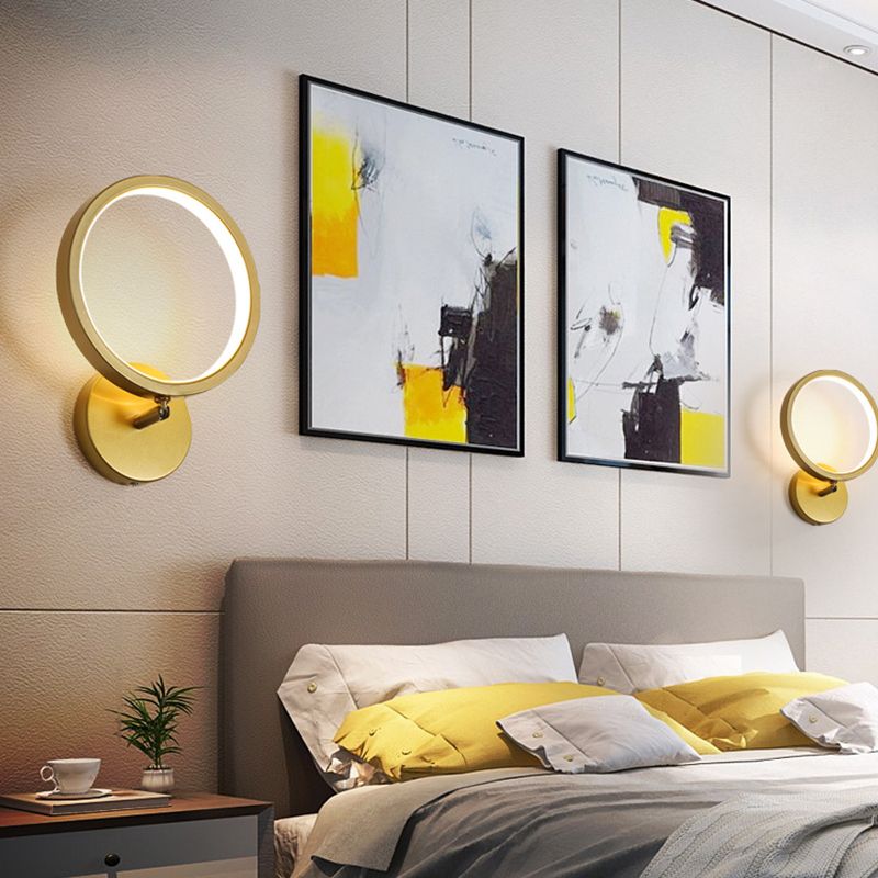 Modern Style Metal Wall Light Geometric Shape LED Wall Sconce for Bedroom