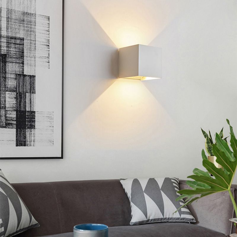 Contemporary Style Square Wall Mounted Light Metal 2 Lights Wall Washer Sconce