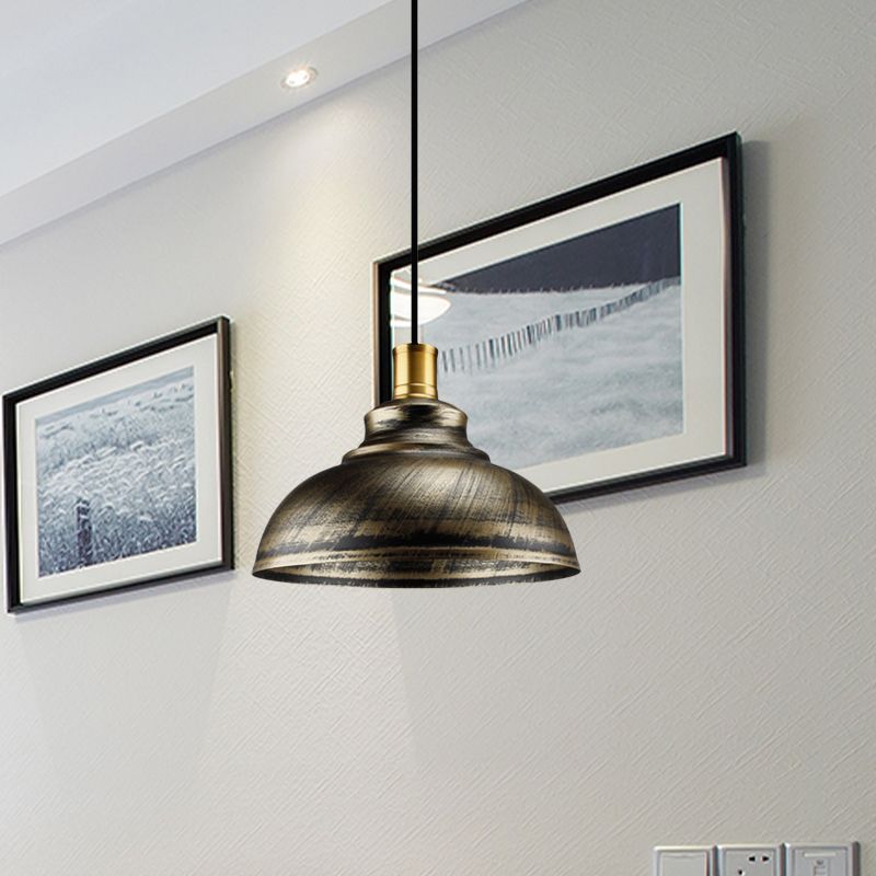 Lámpara suspendida de cúpula de hierro forjado Estilo antiguo 12 "/14" W 1 Cabeza Restaurante colgando luz en plata/bronce/óxido