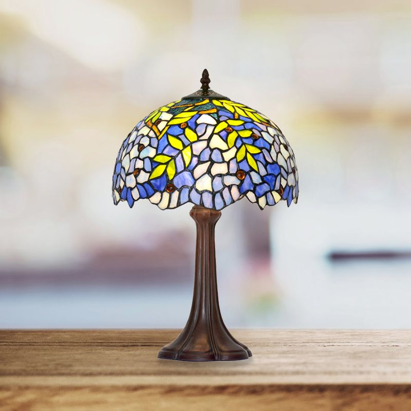 Mediterranean Leafy Pattern Table Lamp 1 Head Stained Glass Night Stand Light in Bronze