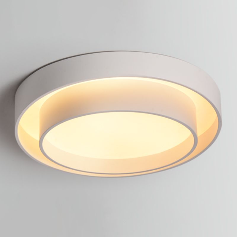 Gelakte ijzeren LED-inbouwarmatuur in moderne eenvoud acryl rond plafondarmatuur voor slaapkamer