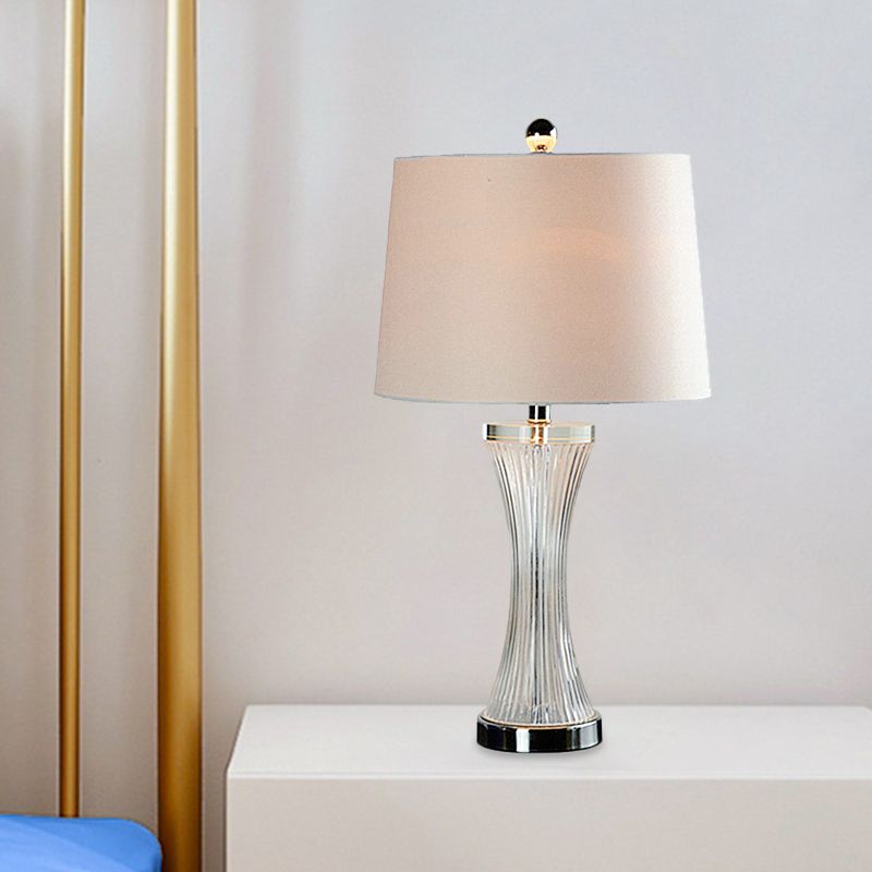 1 tête de salon lampe de table Simplicité Blanc / Black Desk Light With Barrel Fabric Obelle
