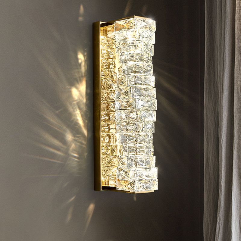 Metal Modern Wall Sconce Geometric Shape Wall Light with Crystal Shade for Study