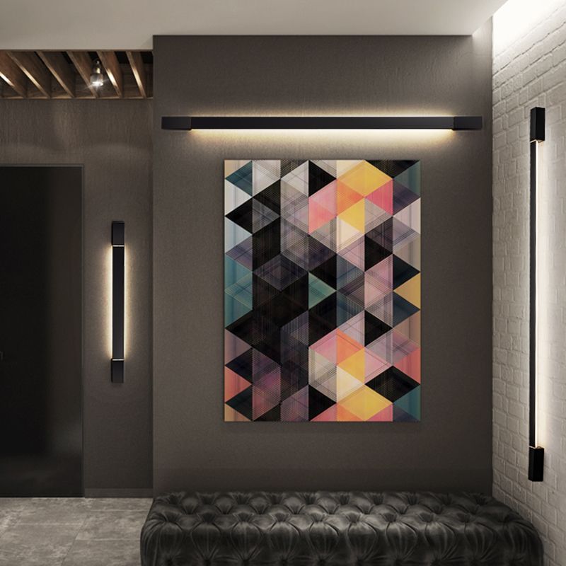 Metal Linear Shape Wall Light Modern 1 Light Wall Mounted Light in Black